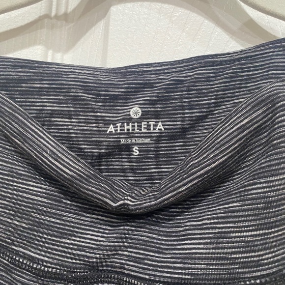 Athleta crop leggings - Picture 3 of 3